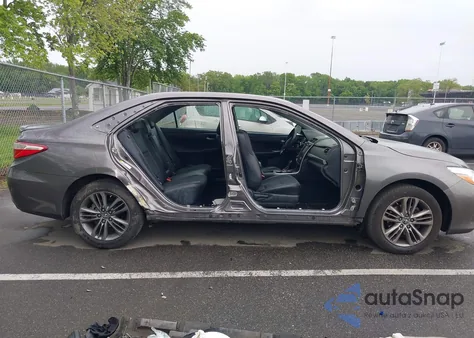 2017 Toyota Camry Se z USA, uszkodzony, nr VIN 4T1BF1FK4HU352648